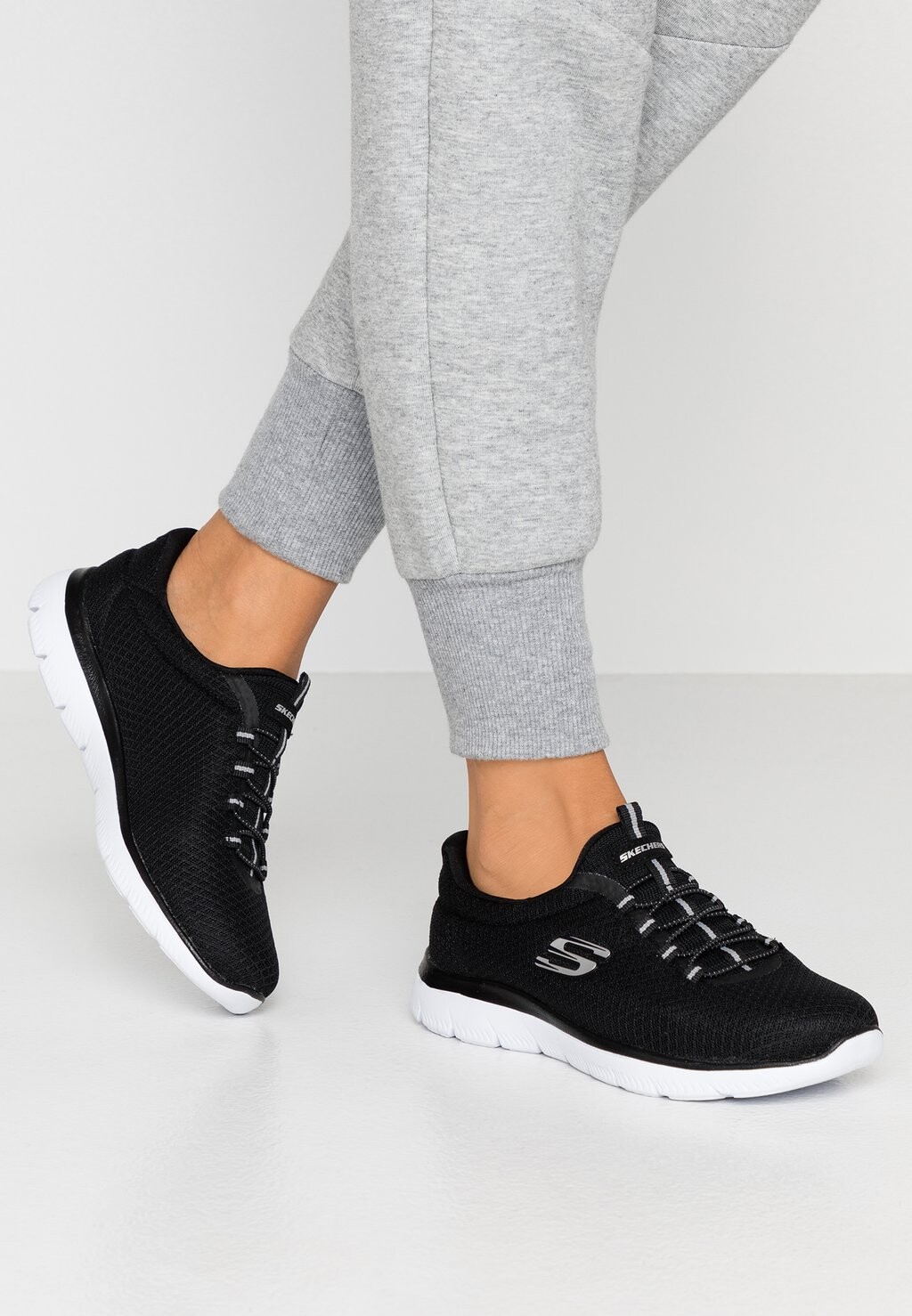 Кроссовки Skechers, черно-белый
