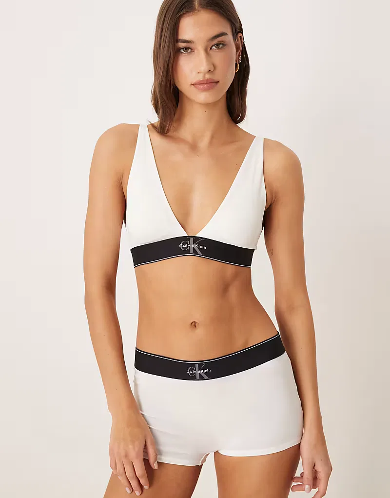 Бюстгальтер-треугольник Calvin Klein с графическим логотипом слегка на подкладке, белый — фото 4