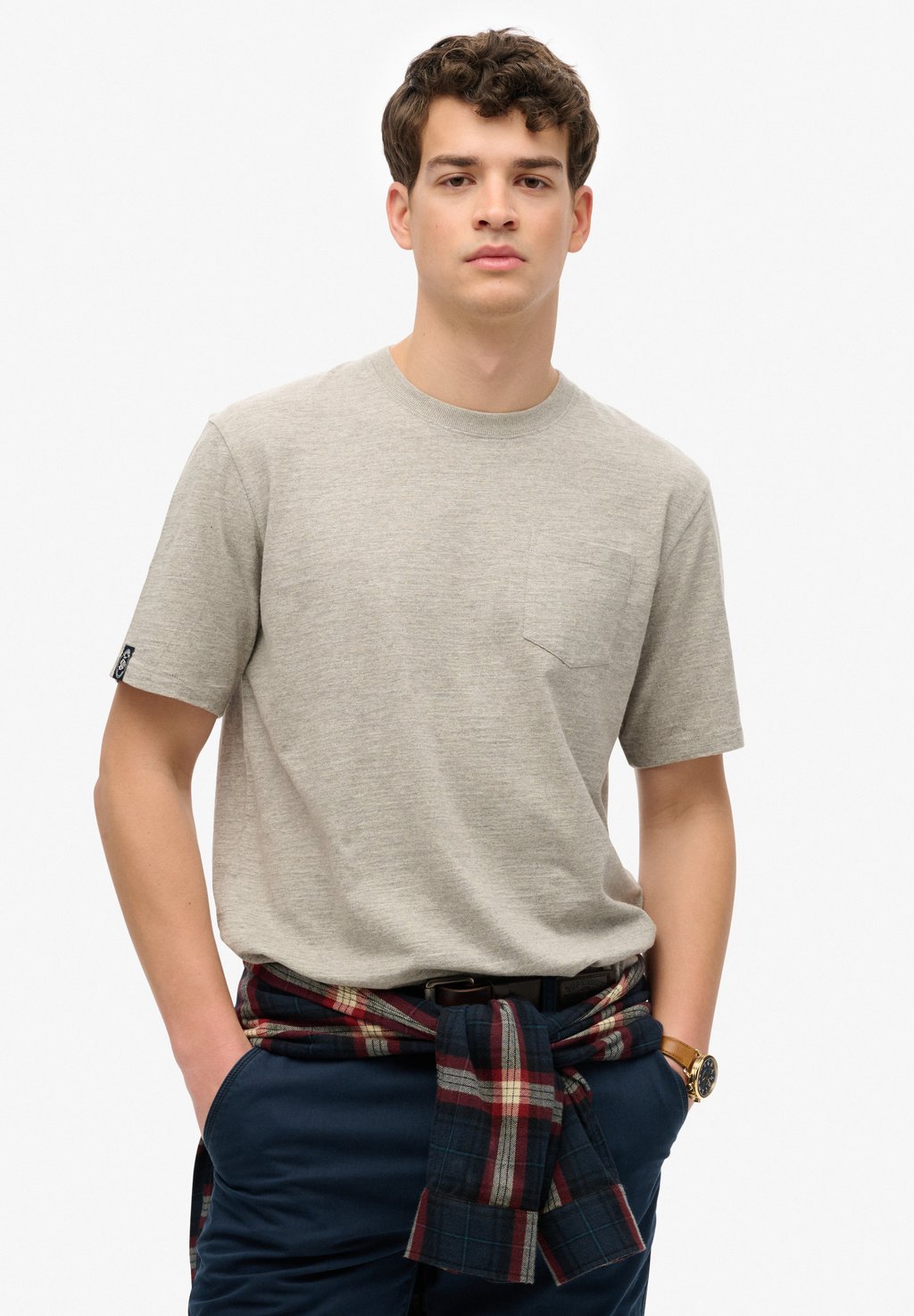 

Базовая футболка Superdry, серый