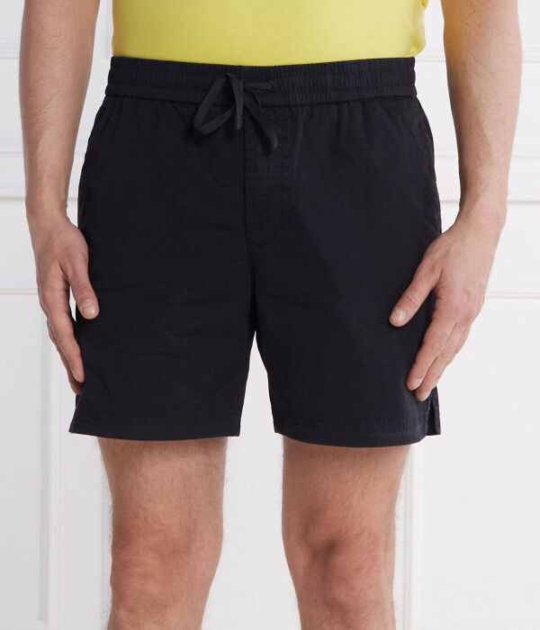 

Шорты Сандрю Regular fit Boss Orange, черный