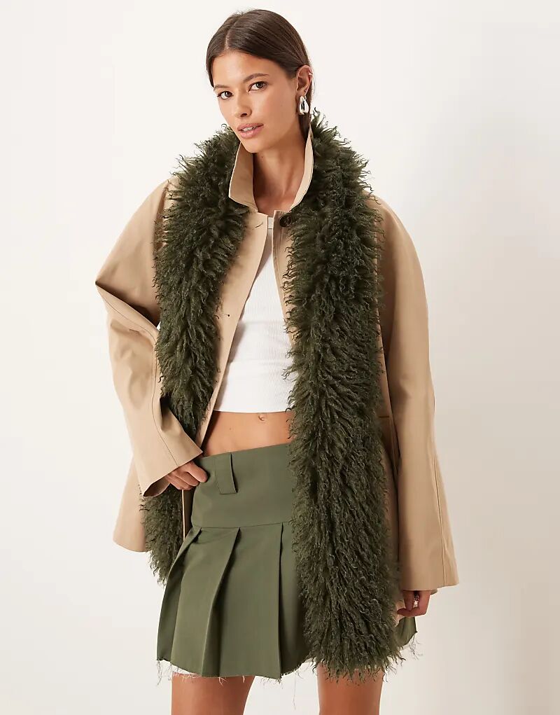 

Шарф из искусственного монгольского меха ASOS DESIGN темно-зеленого цвета