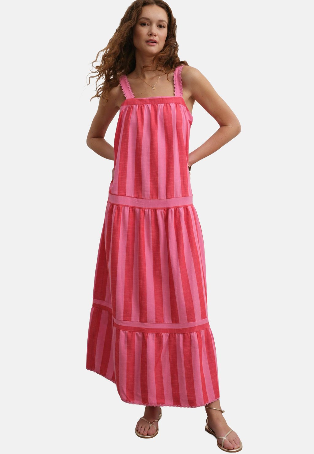 

Платье макси TALL FIT - SQUARE NECK Next, розовый