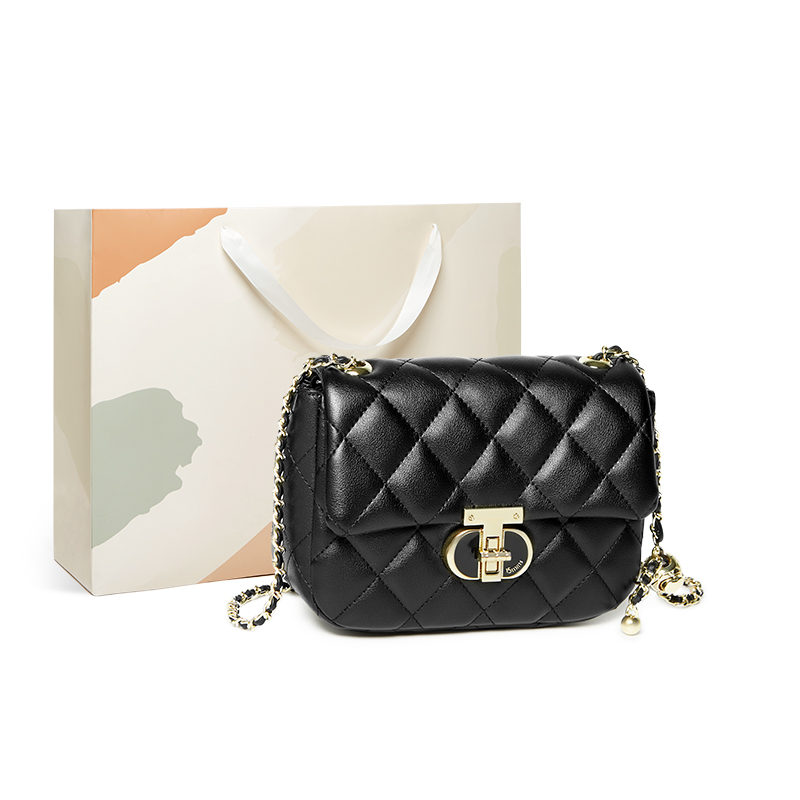 

Сумка на цепочке из кожи коровы, Маленькая квадратная сумка, Сумка через плечо, Кроссбод малого размера Женская Полуночный черный/Экрю 15 МИНУТ, Полуночный черный+Подарочная упаковка+Коробка (Рекомендуем в подарок)