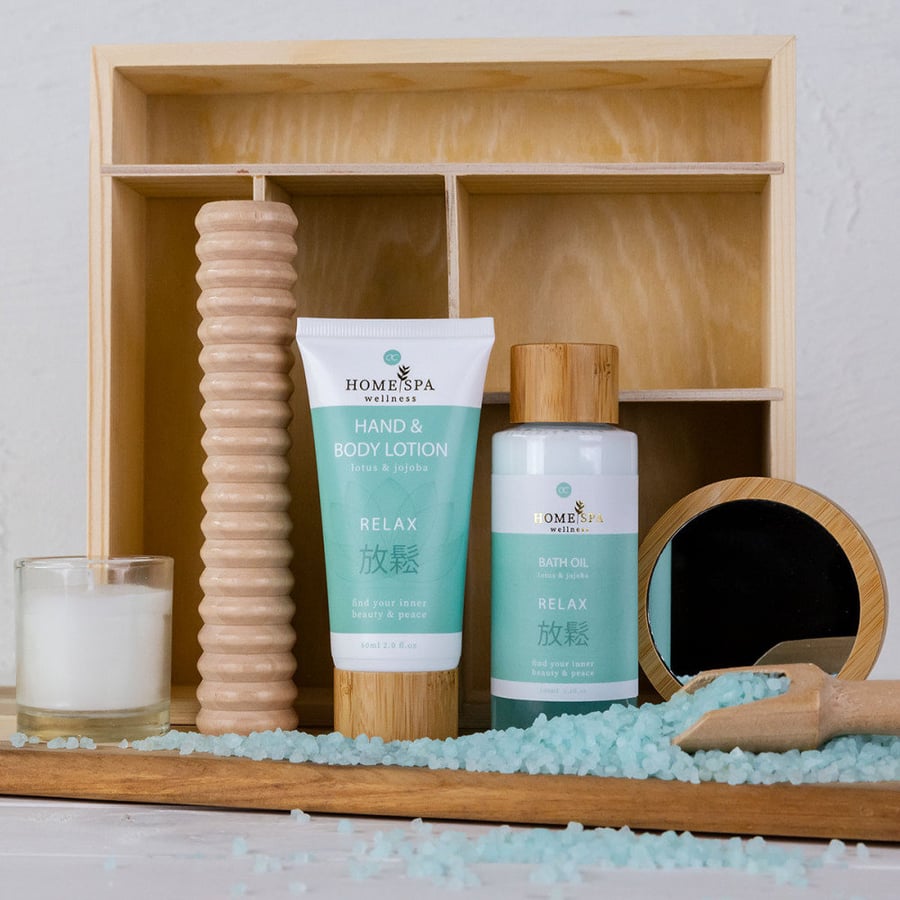 Набор косметики HOME SPA в деревянной коробке + идея подарка-массажера Accentra — фото 3