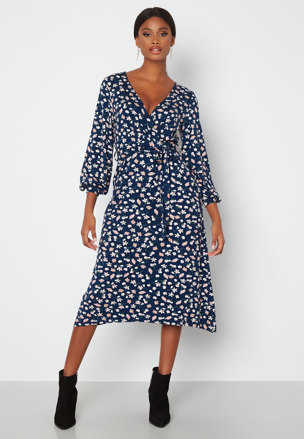 

Повседневное платье HIGHLOW JERSEY DRESS Bubbleroom, темно-синий