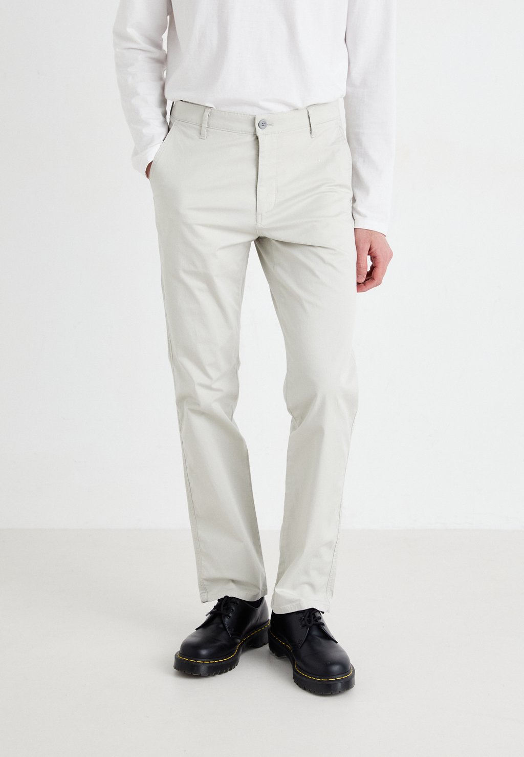 

Джинсы прямого кроя ORIGINAL DOCKERS, светло-серый