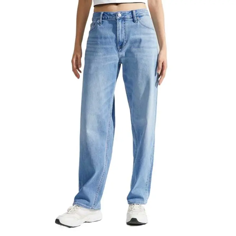 

Женские джинсы Calvin Klein, цвет 1AA - Denim Light Blue