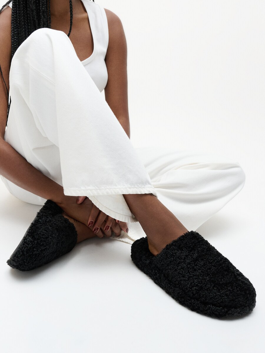 Тапочки FitFlop Slippers, черный — фото 2