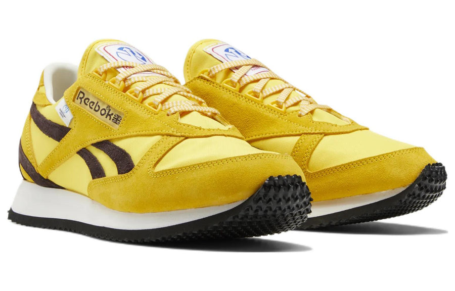 Беговые кроссовки Reebok Victory G 'Always Yellow', желтый — фото 3