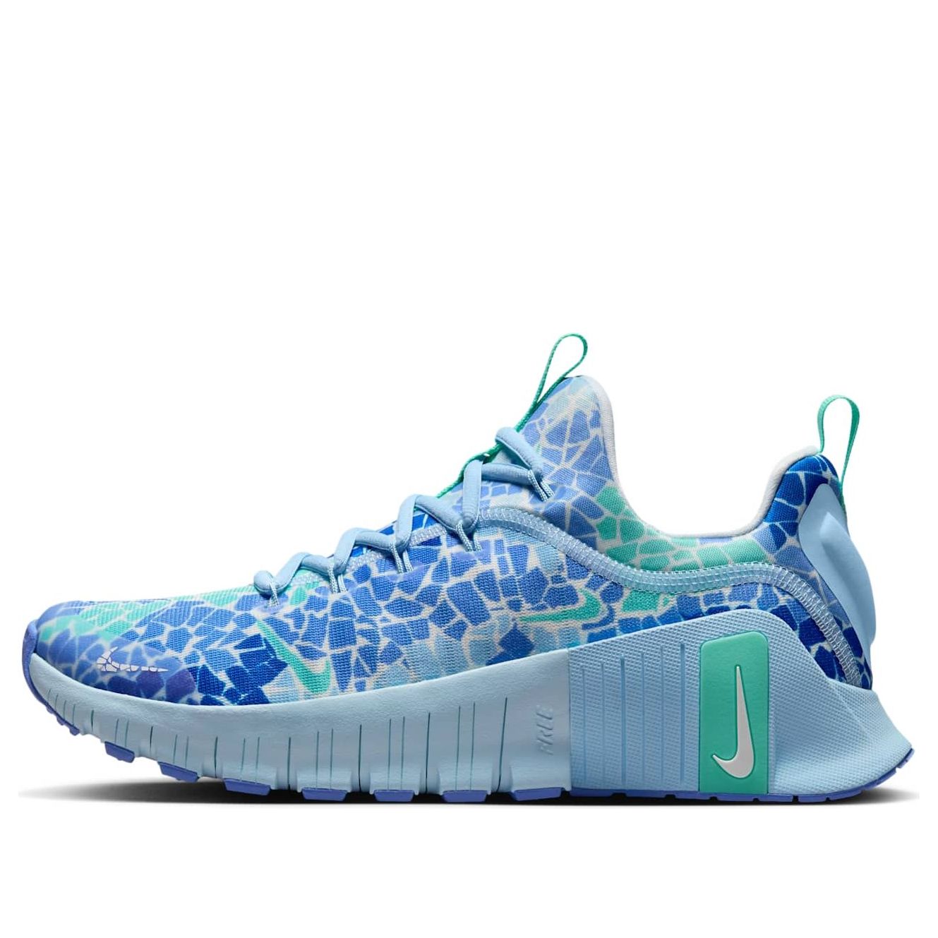 Кроссовки (WMNS) Nike Free Metcon 6 AMP 'Ice Blue Royal Pulse'