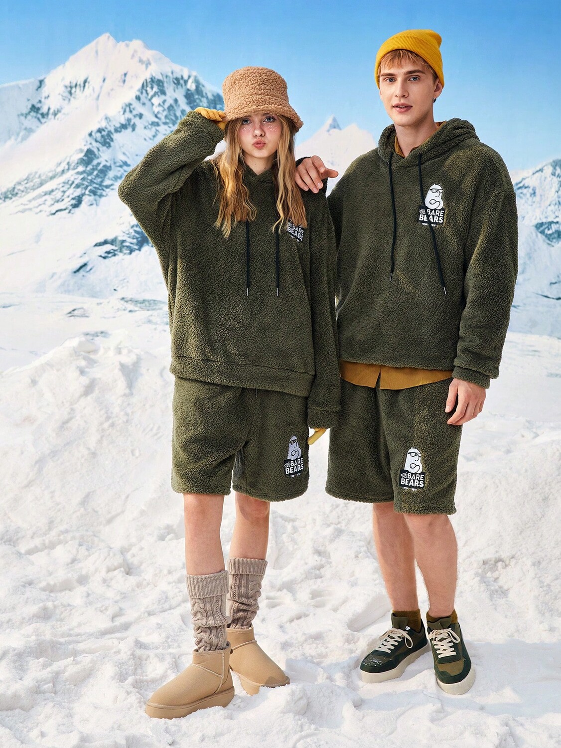 

Толстовка плюшевая Shein с капюшоном и завязками, зеленый