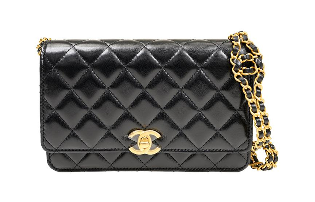 

CHANEL Сумка через плечо из овчины, женская, черная