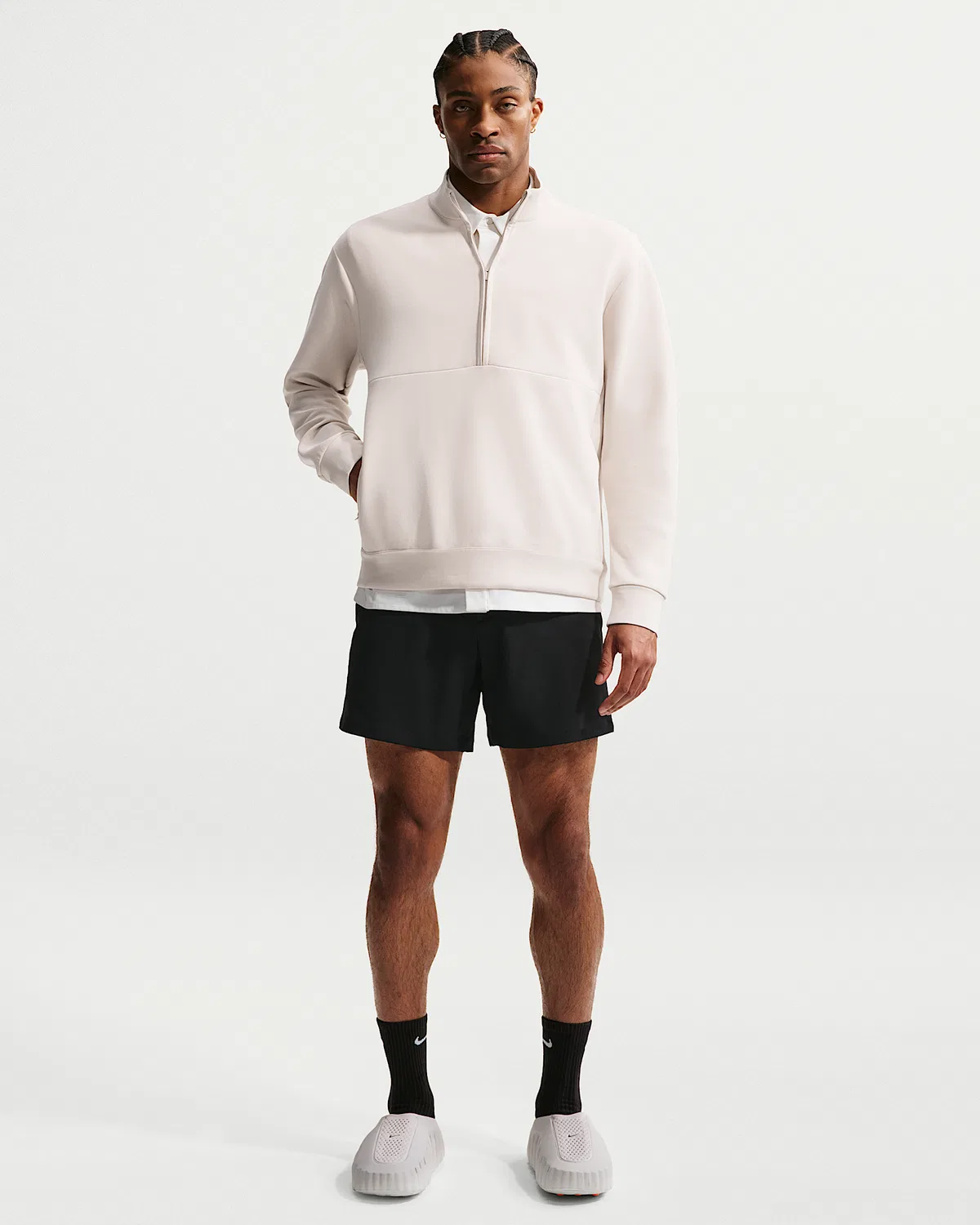 Мужская футболка с половинной молнией Nike 24.7 ImpossiblySoft Dri-FIT, Light Orewood Brown/Sail/Light Iron Ore — фото 4