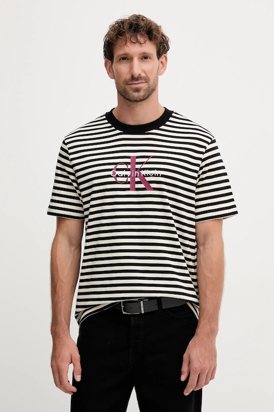 

Хлопковая футболка Calvin Klein Jeans, черный