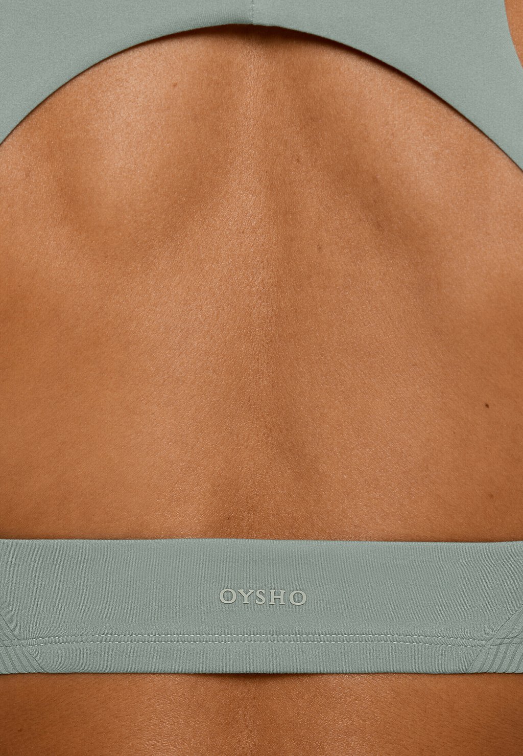 

Топ COMFORTLUX HALTER OYSHO, серый