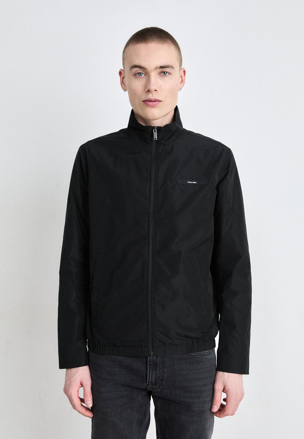 

Легкая куртка ESSENTIAL BLOUSON Calvin Klein, черный