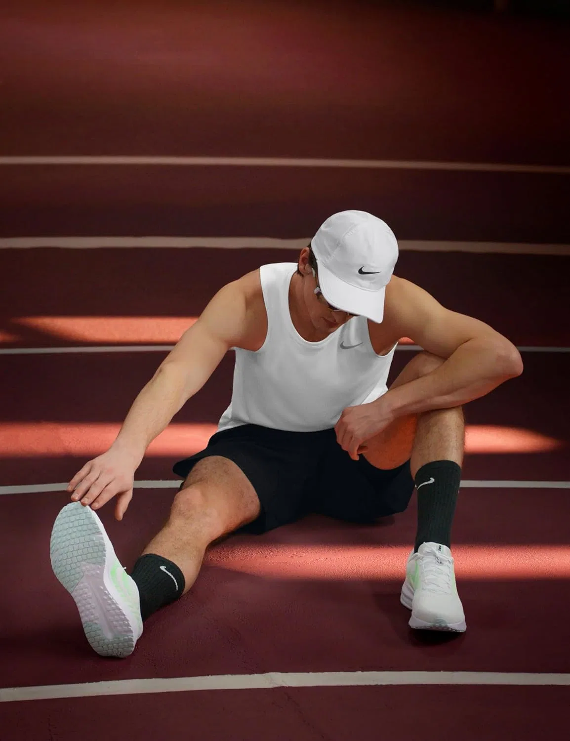 Мужские кроссовки Nike Run Defy для бега, White Black Glacier Blue Green — фото 2