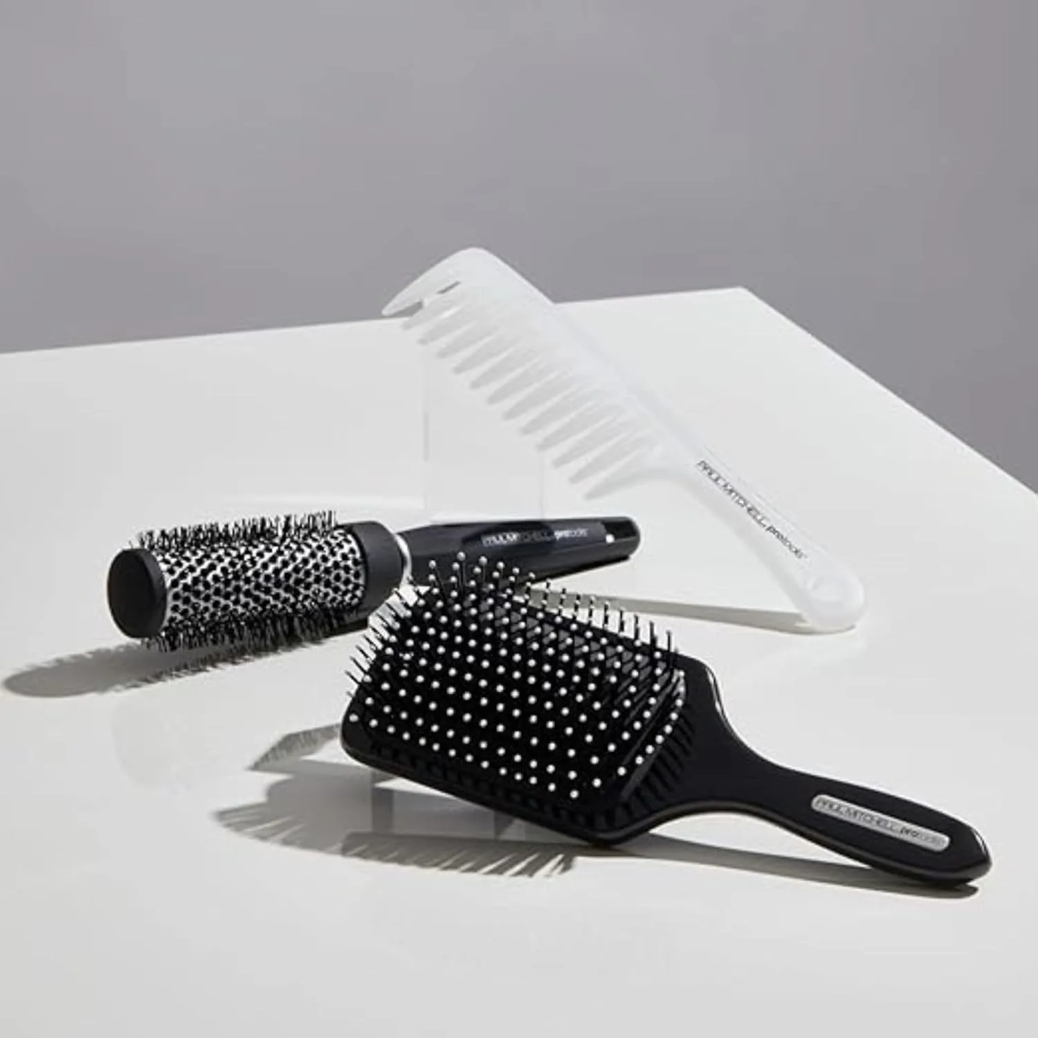 Насадка-щетка Paul Mitchell Pro Tools 427 для сушки и разглаживания длинных и густых волос. 1 штука (1 шт.), Black — фото 2