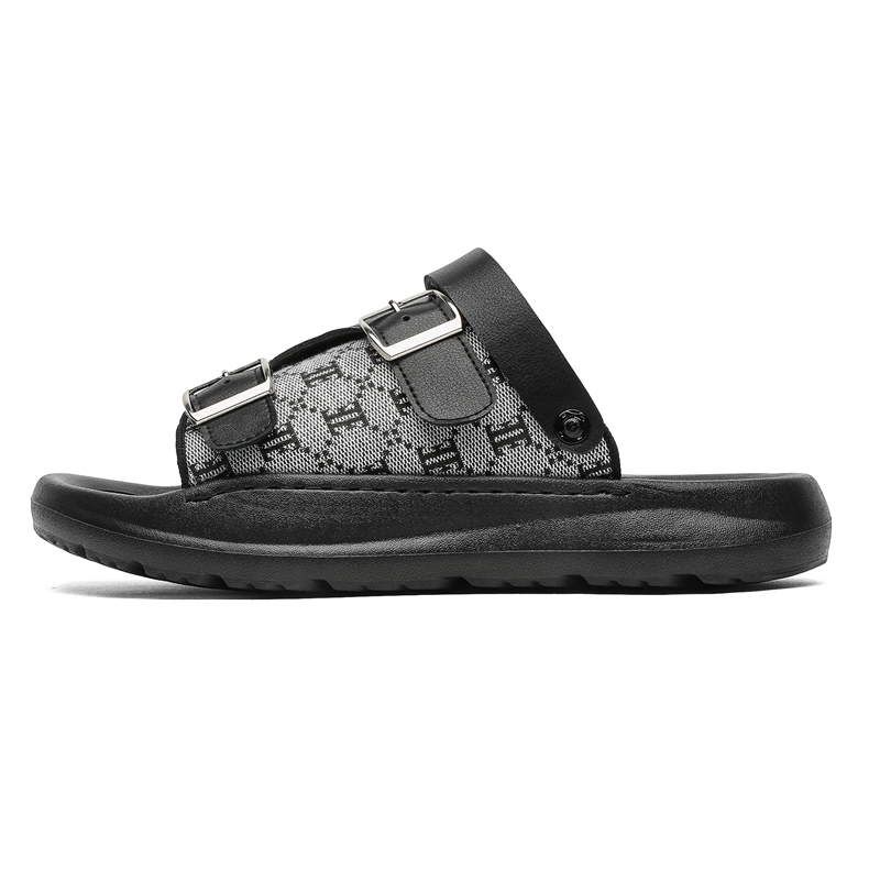 

A fairy tale of a pair of shoes Пляжные сандалии мужские черные, цвет Black