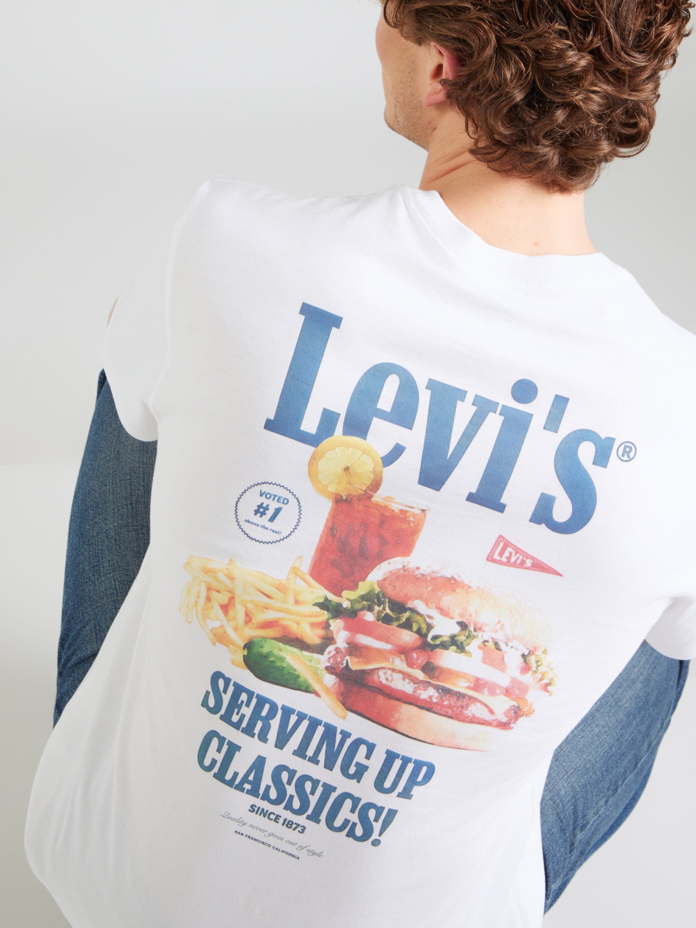 LEVI'S  Футболка 'Relaxed Fit Tee' в белом цвете — фото 2