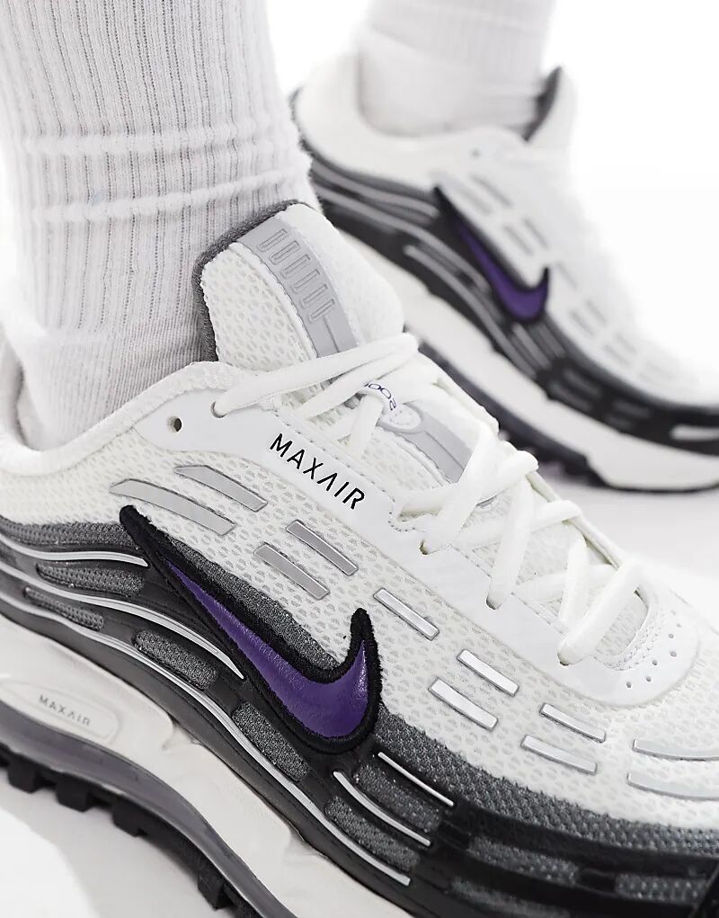 Кроссовки Nike Air Max TL 2.5 белого и черного цветов — фото 3