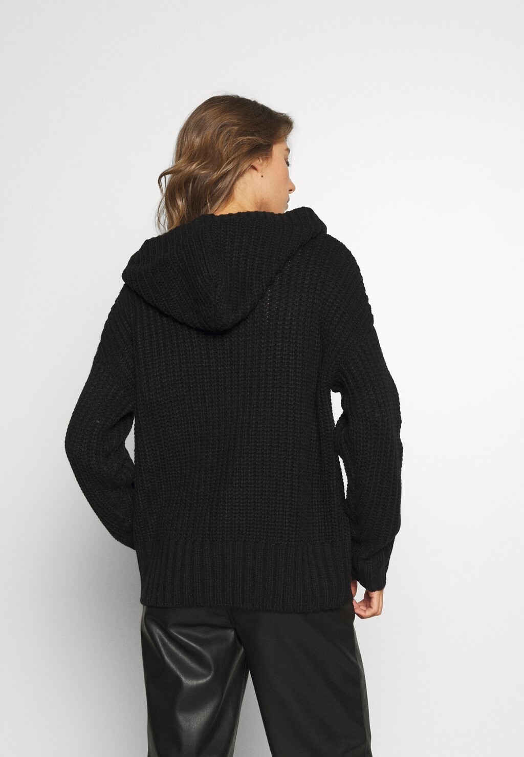 

Джемпер HOODIE LASCANA, черный