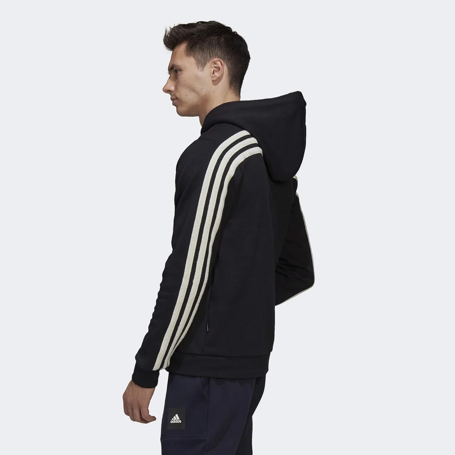Толстовка adidas мужская зимняя с капюшоном на молнии и 3 полосками — фото 4