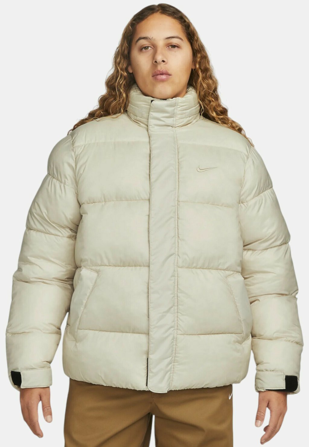 

Зимняя куртка Nike Sportswear, песочный