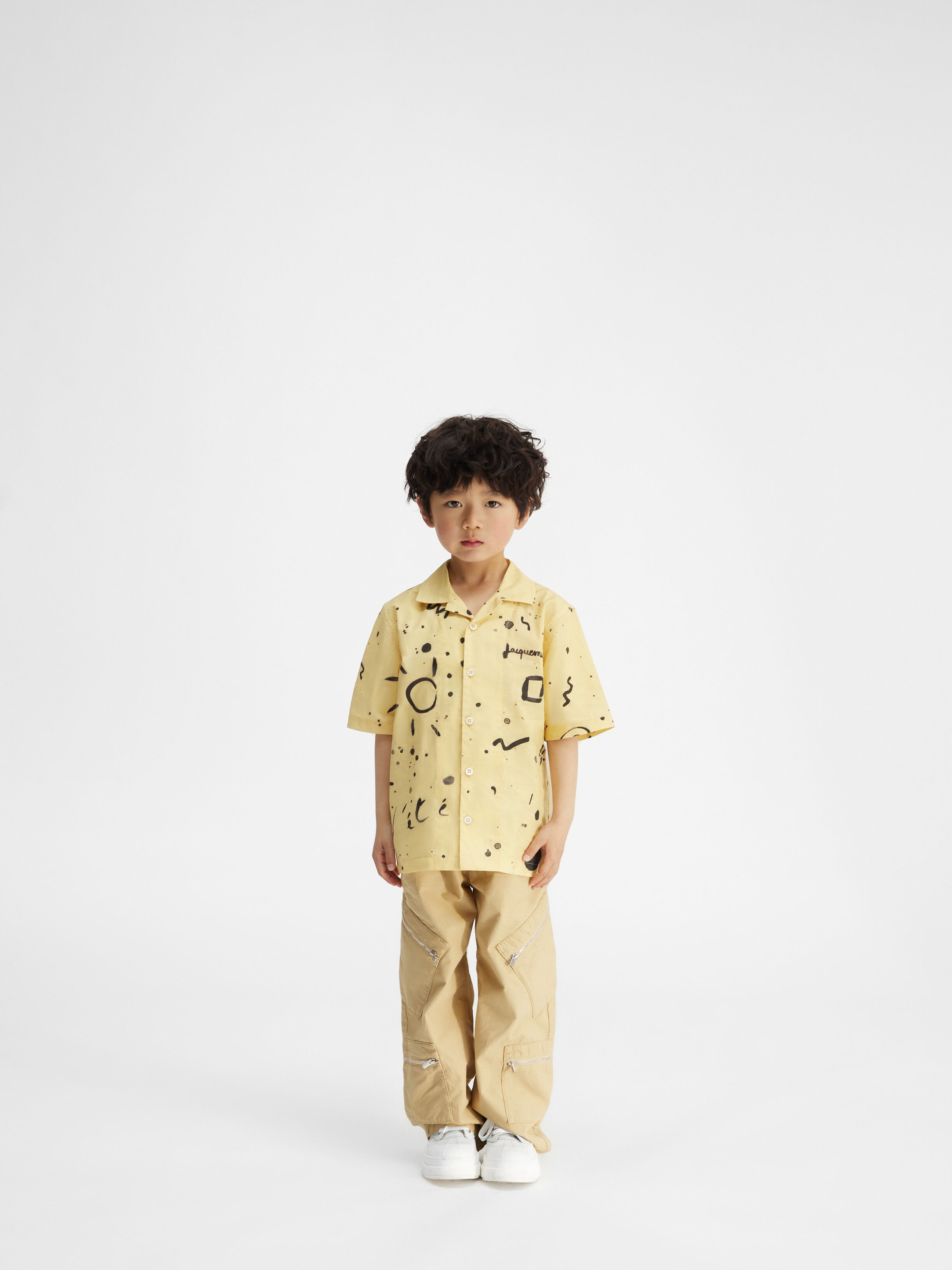 

Рубашка с короткими рукавами, напечатанная чернилами JACQUEMUS The Jean kids' shirt, цвет Print Summer Kids