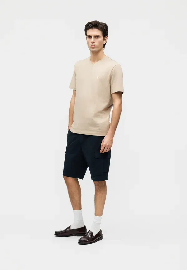 Шорты Tommy Hilfiger Harlem core essentials, цвет пустынное небо — фото 2