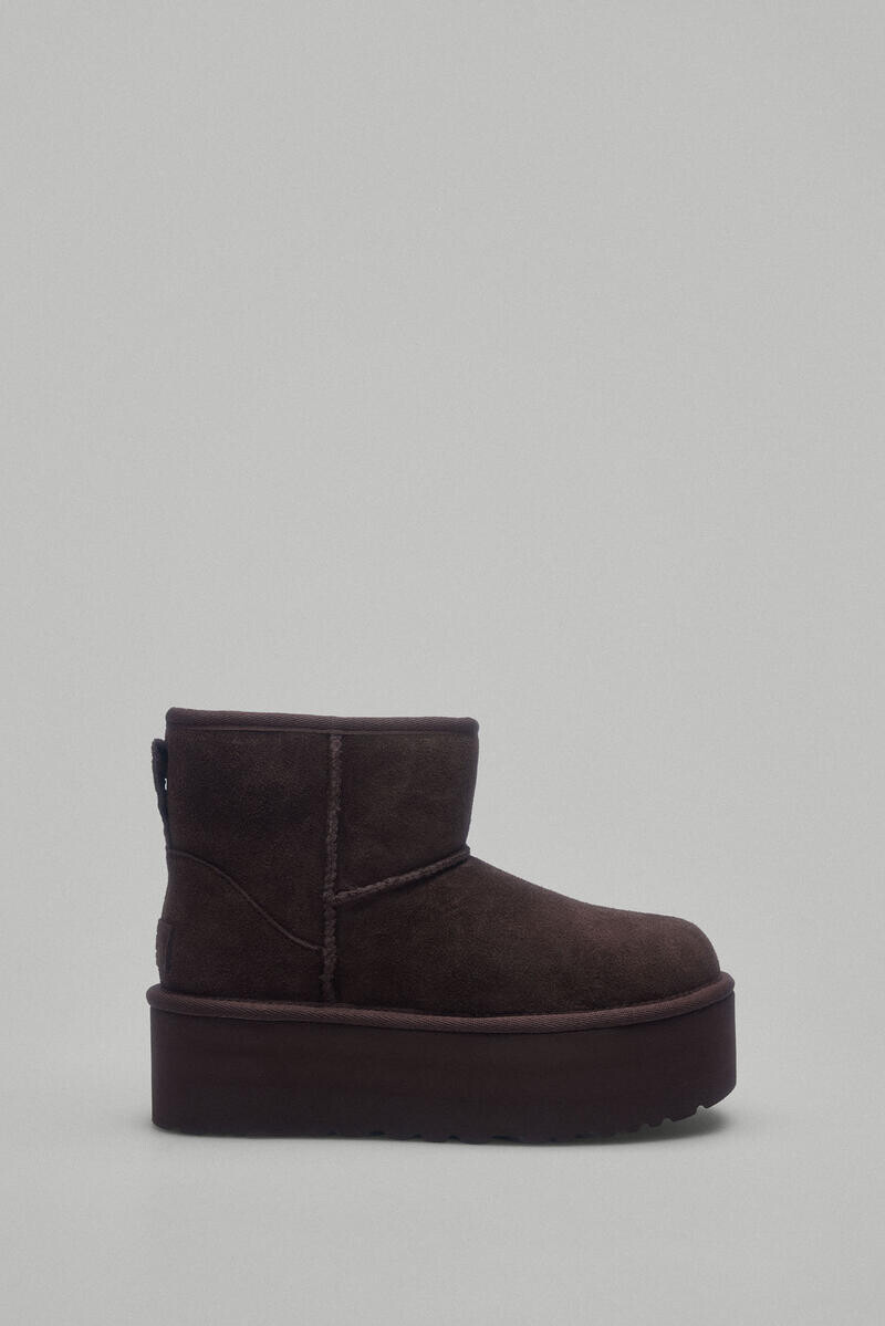 

Женские ботинки на платформе Ugg, коричневый
