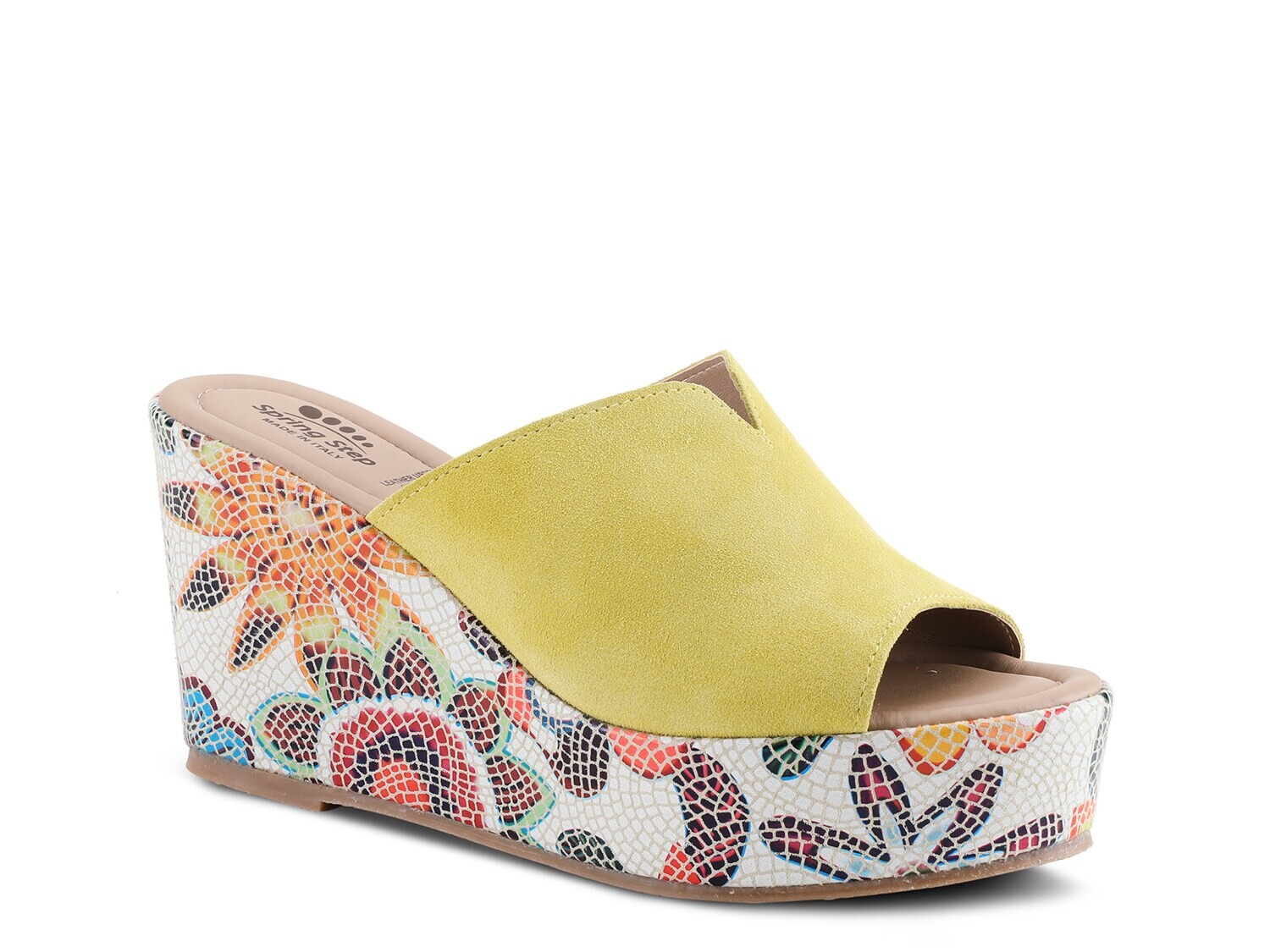 Сандалии на танкетке Spring Step Laylani, желтый