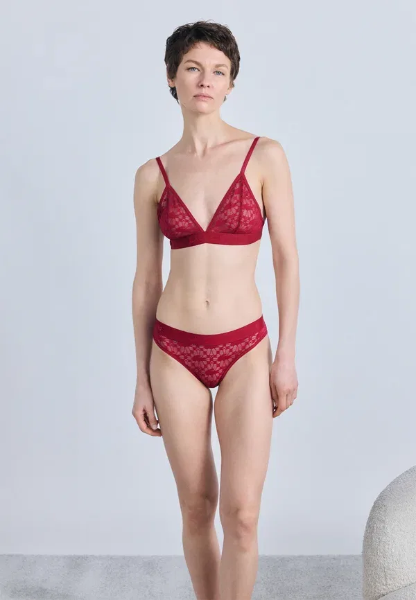Трусы Lacoste Briefs, бордовые — фото 2