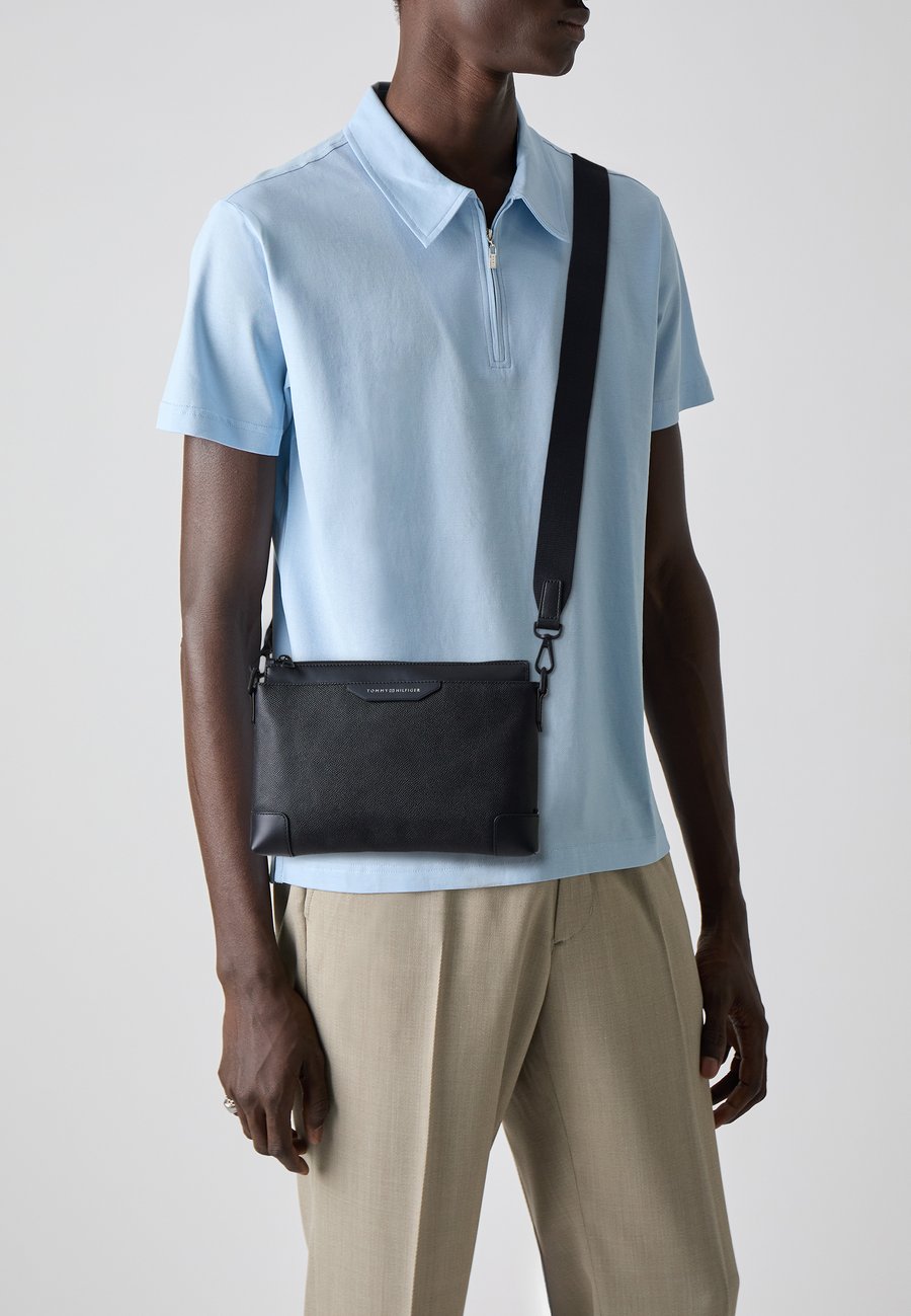 

Сумка кросс-боди Tommy Hilfiger BUSINESS CROSSBODY, Black