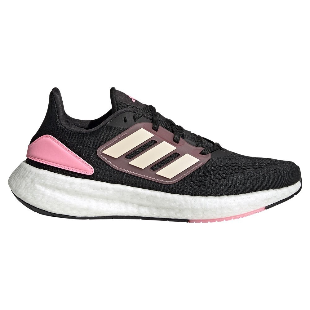 

Кроссовки adidas Pureboost 22, черный