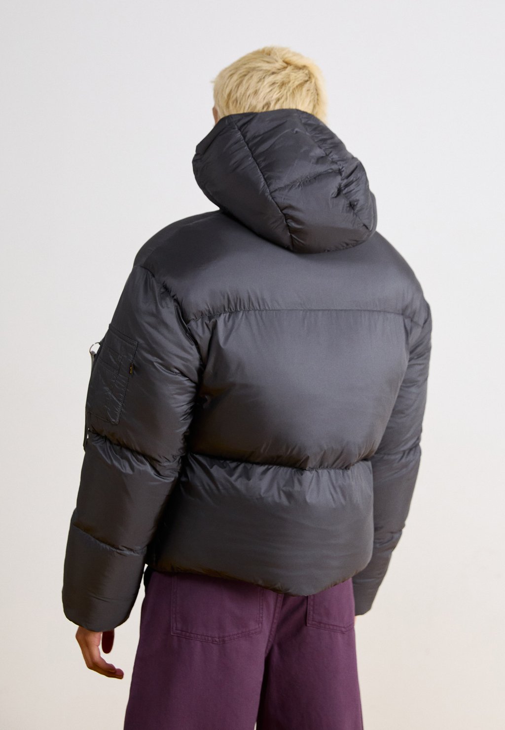 

Зимняя куртка CLOUD PUFFER Alpha Industries, серый