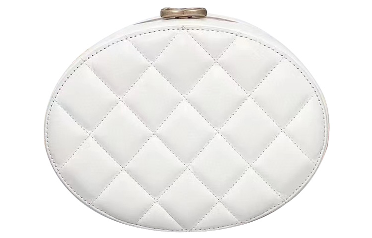 

Сумки через плечо CHANEL