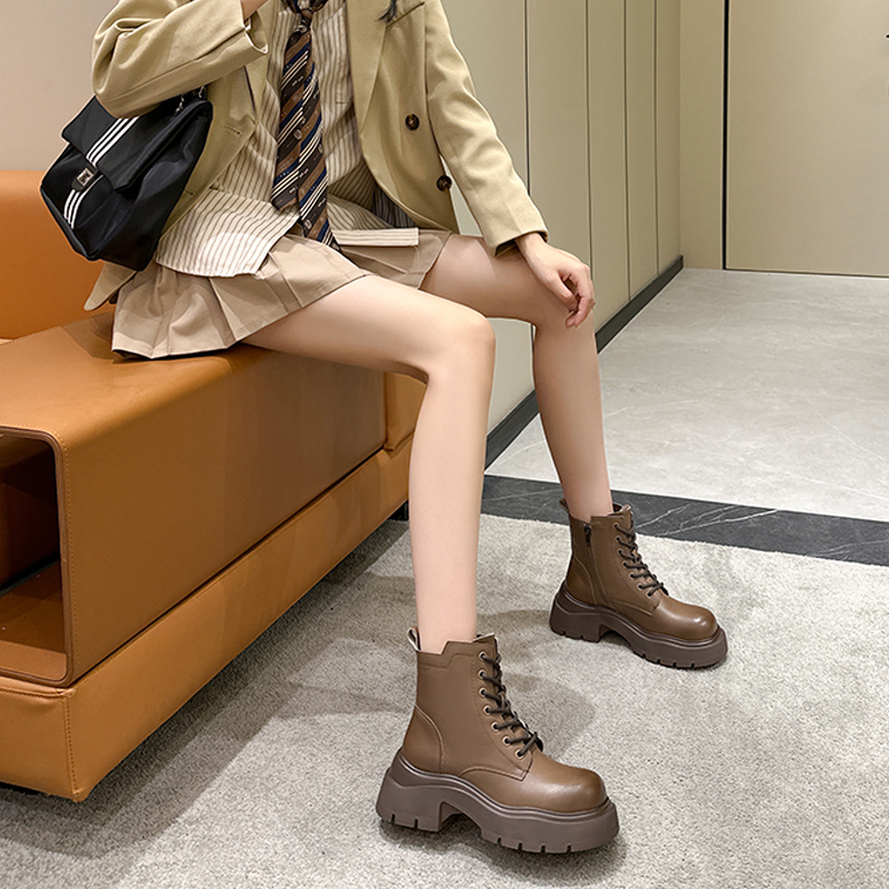 Женские сапоги Martin Boot 6 см Ouumeis, высота 11,5 см, подкладка из светло-коричневого вельвета — фото 4