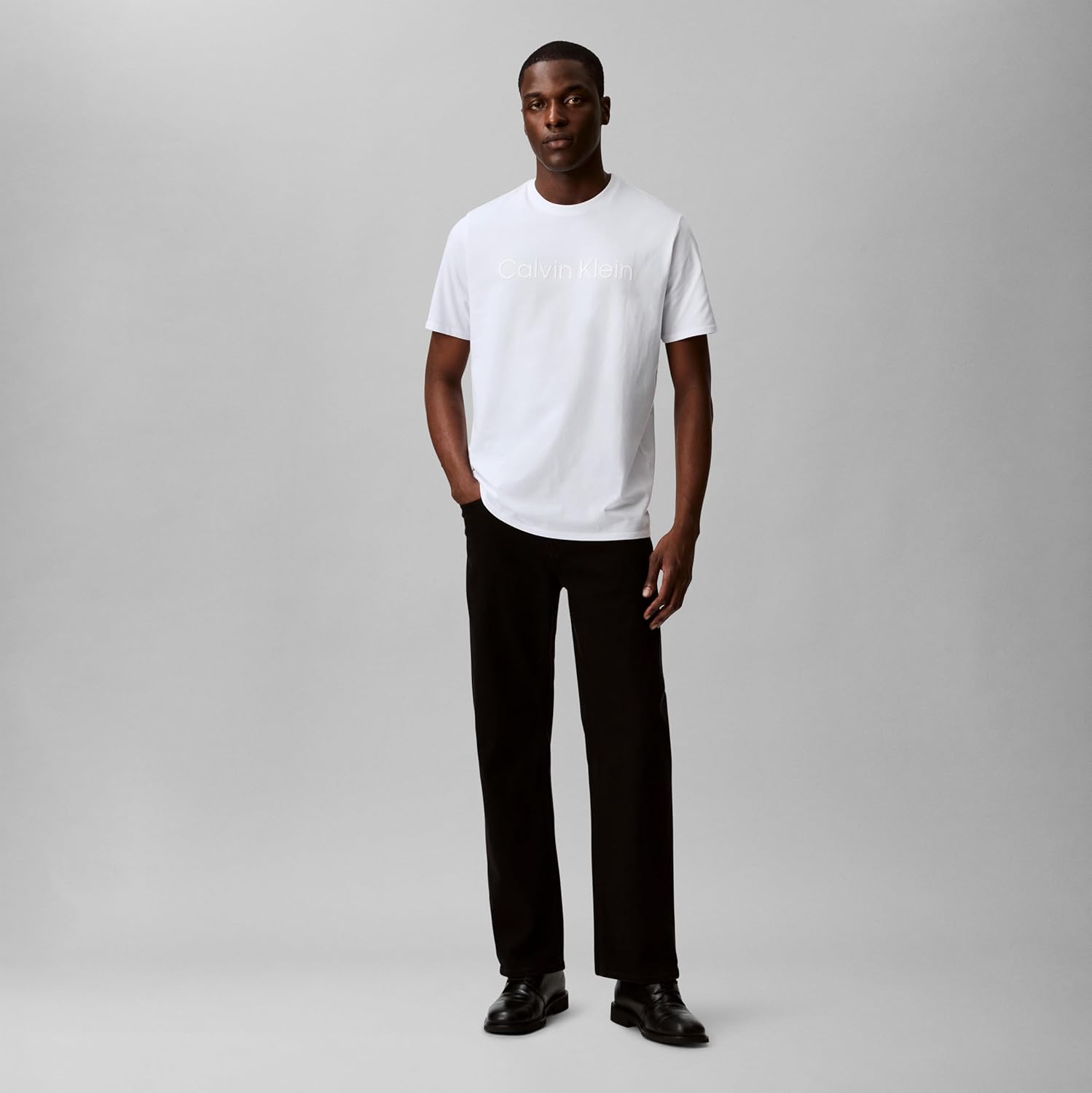 Мужская футболка Calvin Klein свободного кроя с круглым вырезом и логотипом CK, Brilliant White — фото 3