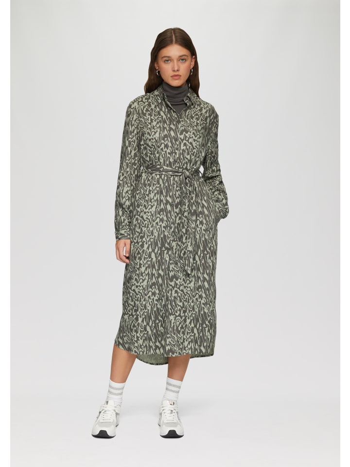 

Короткое платье QS Kleid kurz, цвет Grün-schwarz