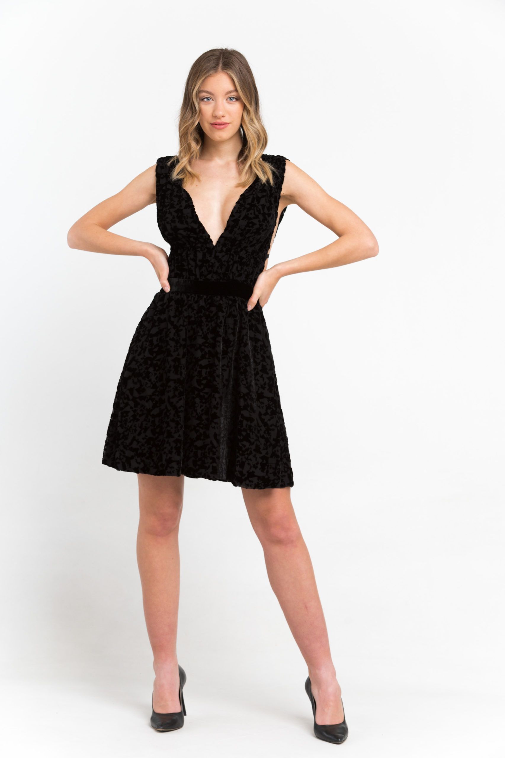 

Черное ацетатное женское платье Trussardi