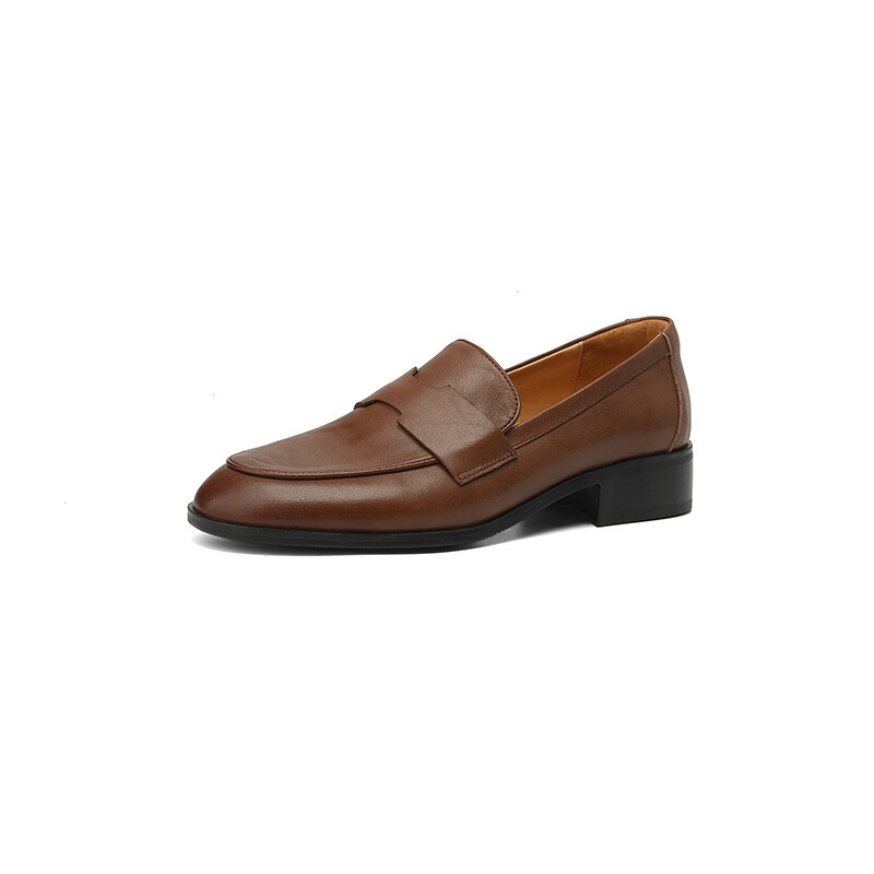 

Лоферы Mo Lin Loafers Women's