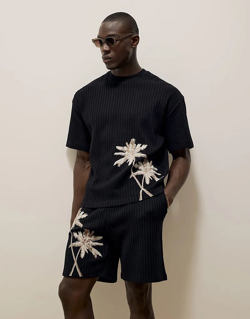 

Шорты River Island классического кроя с вышитыми пальмами, черного цвета