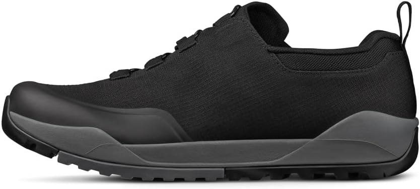 

Велосипедные туфли Fizik Unisex-Adult Terra Ergolace X2 Flat, черный