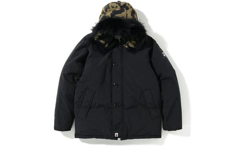

Пуховик унисекс A Bathing Ape