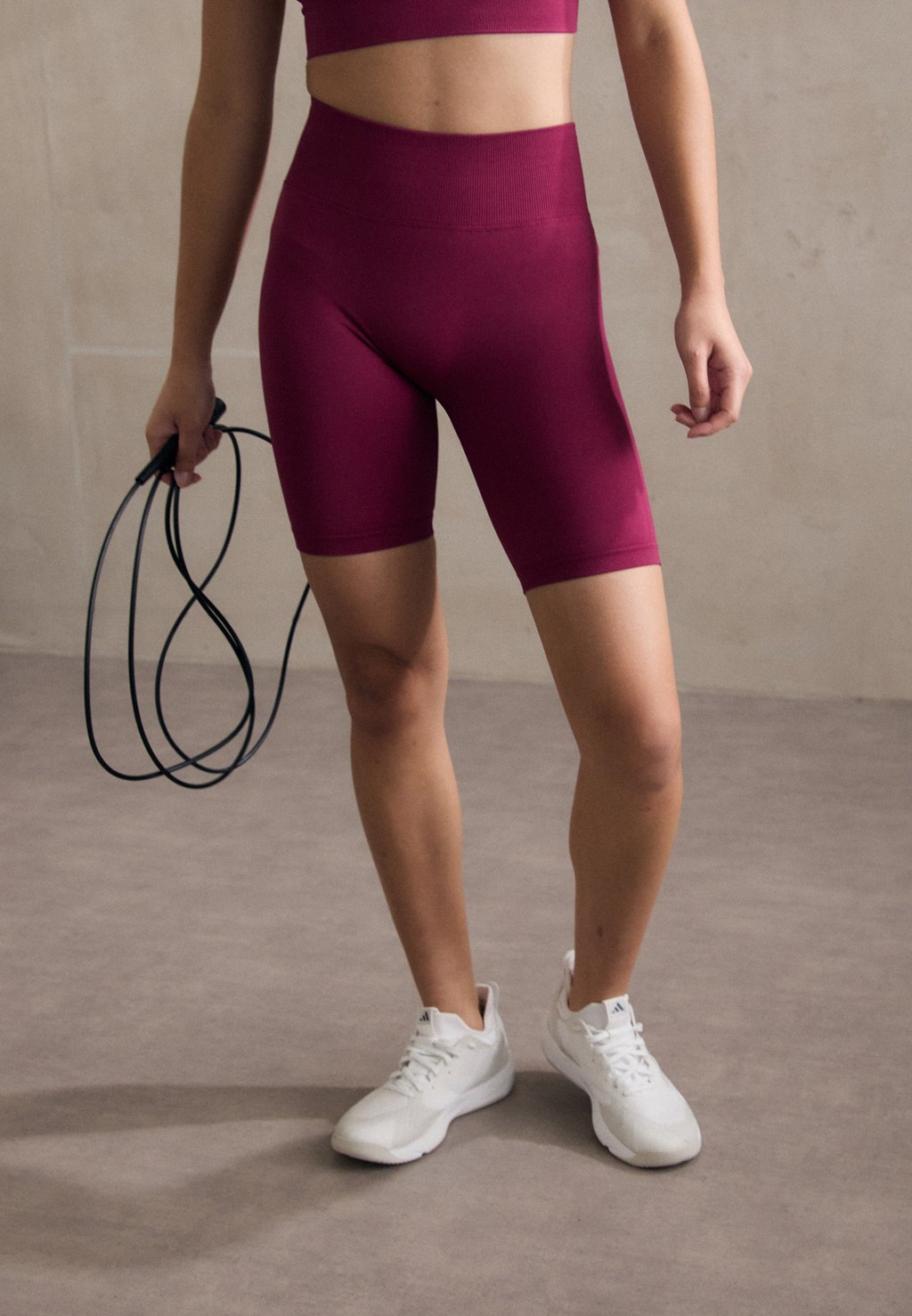 

Леггинсы DEFINE SEAMLESS VSHAPE BIKER ICANIWILL, розовый