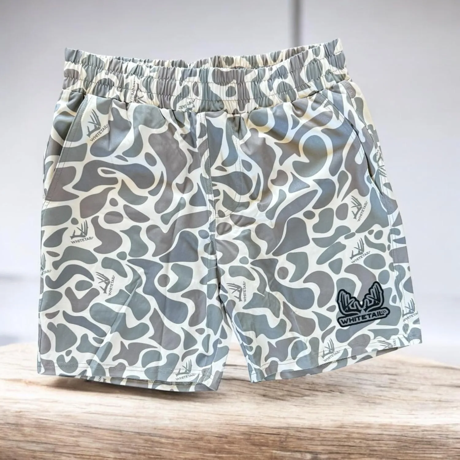 Шорты для охотничьего лагеря Whitetail Co., выцветший старый камуфляж Generic, Whitetail Co. Hunt Camp Shorts Faded Old Camo — фото 3