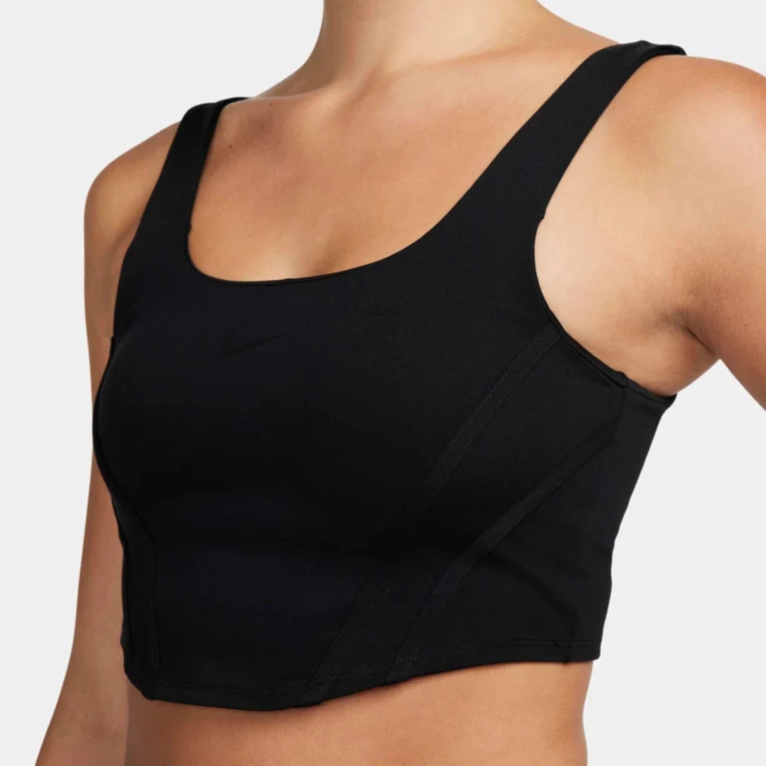 Спортивный бюстгальтер Nike Sportswear женский, черный, с мягкой обивкой, с легкой поддержкой, для активного образа жизни JAX115 Nike, черный — фото 3