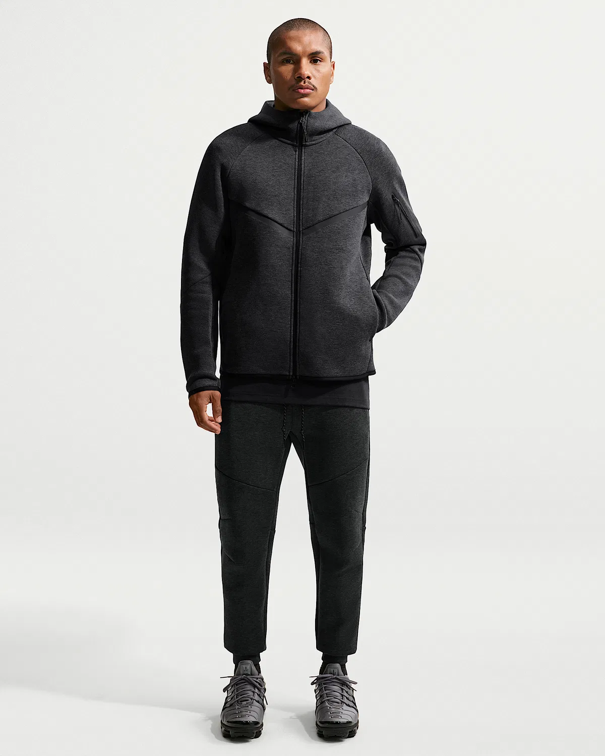 Мужская флисовая ветровка Nike Tech на молнии, Black Heather/Black — фото 4