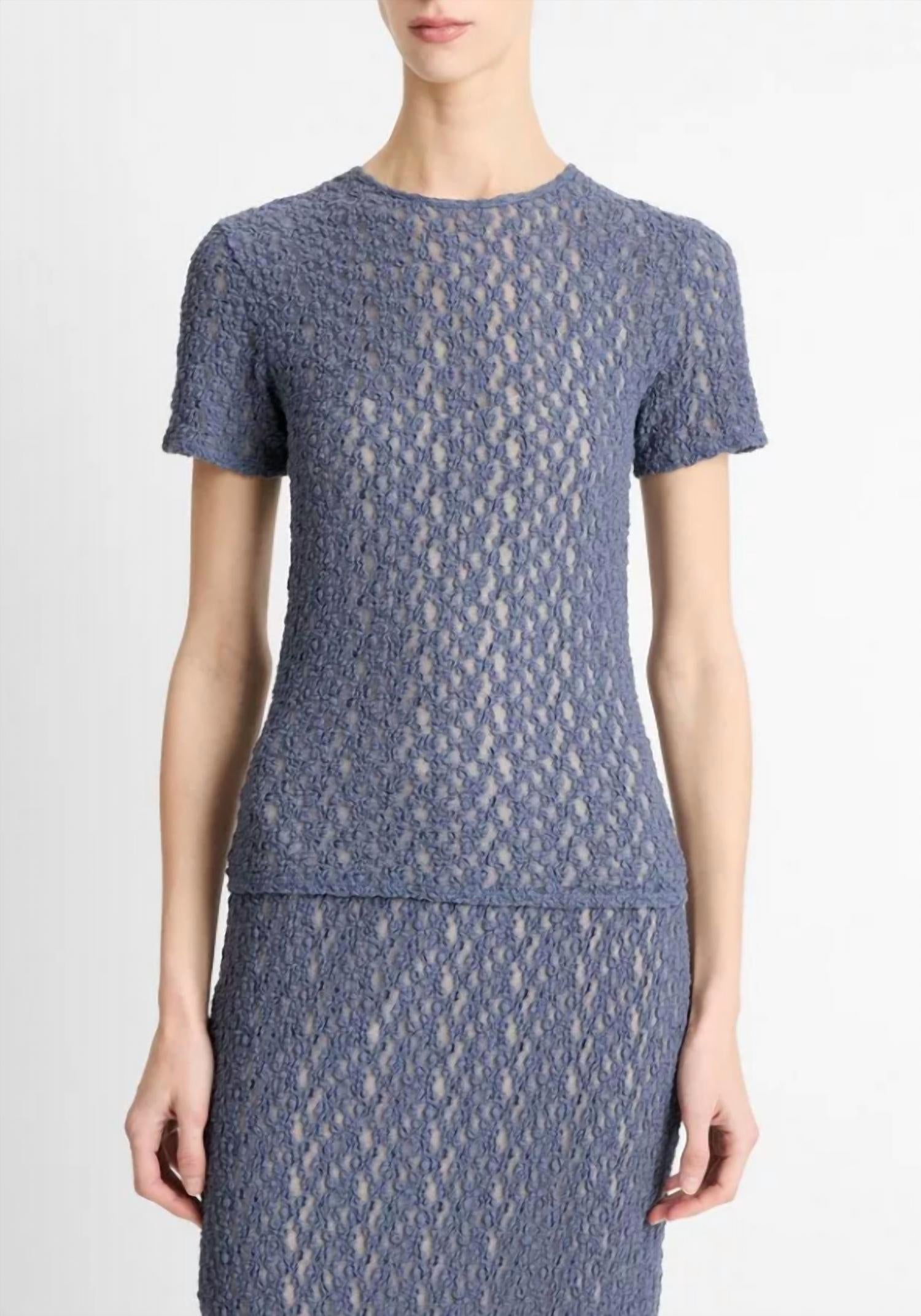 

Цветочный плиссированный свитер с коротким рукавом и круглым вырезом в пыльно-розовом цвете Vince